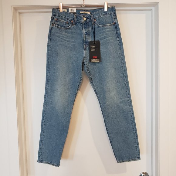 NEW WITH TAG - LEVI'S Premium Wedgie T28 - Picture 2 of 12